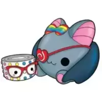 Belinda Bat & Dottie Delish