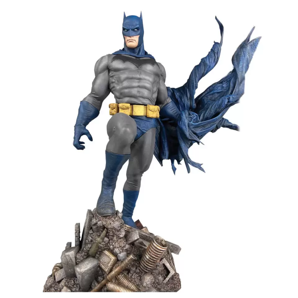 Gallery Diamond Select - DC Gallery - Batman Defiant