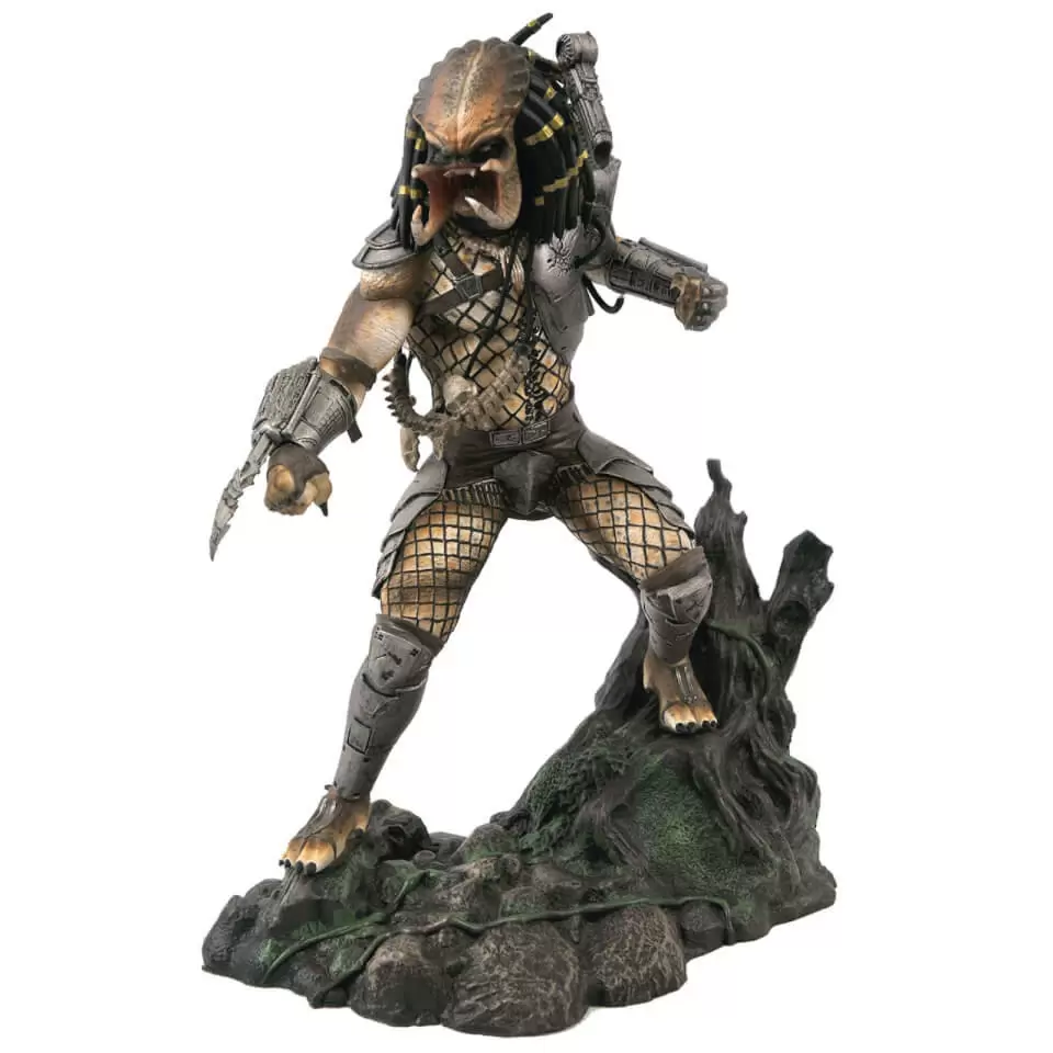 Gallery Diamond Select - Predator Gallery Unmasked