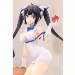Is it wrong to try to pick up girls in a dungeon - Hestia