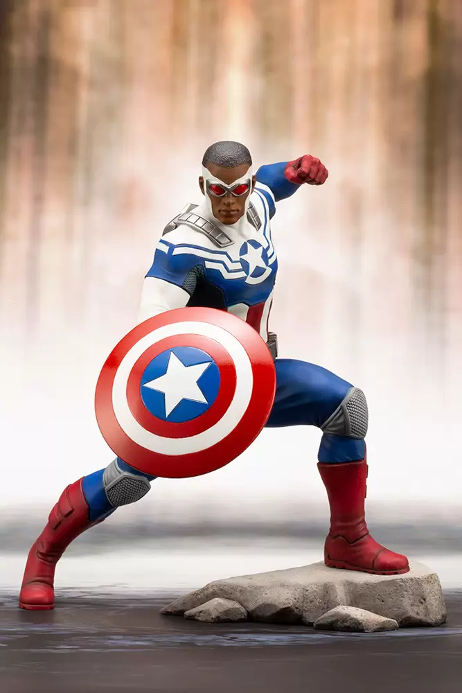 Marvel Kotobukiya - Marvel Comics Avengers - Captain America (Sam Wilson) - ARTFX+