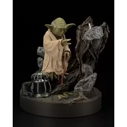 Star Wars: Empire Strikes Back - Yoda (repainted version) - ARTFX