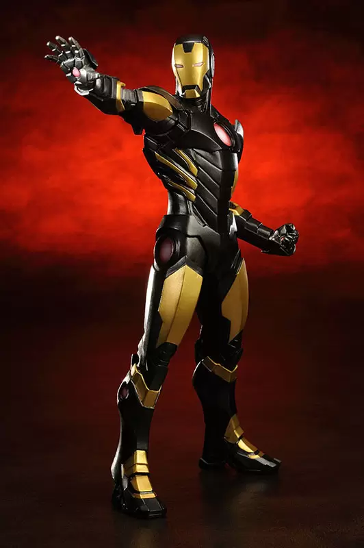 Marvel Kotobukiya - Marvel Comics - Iron Man Avengers Black/Gold - ARTFX+