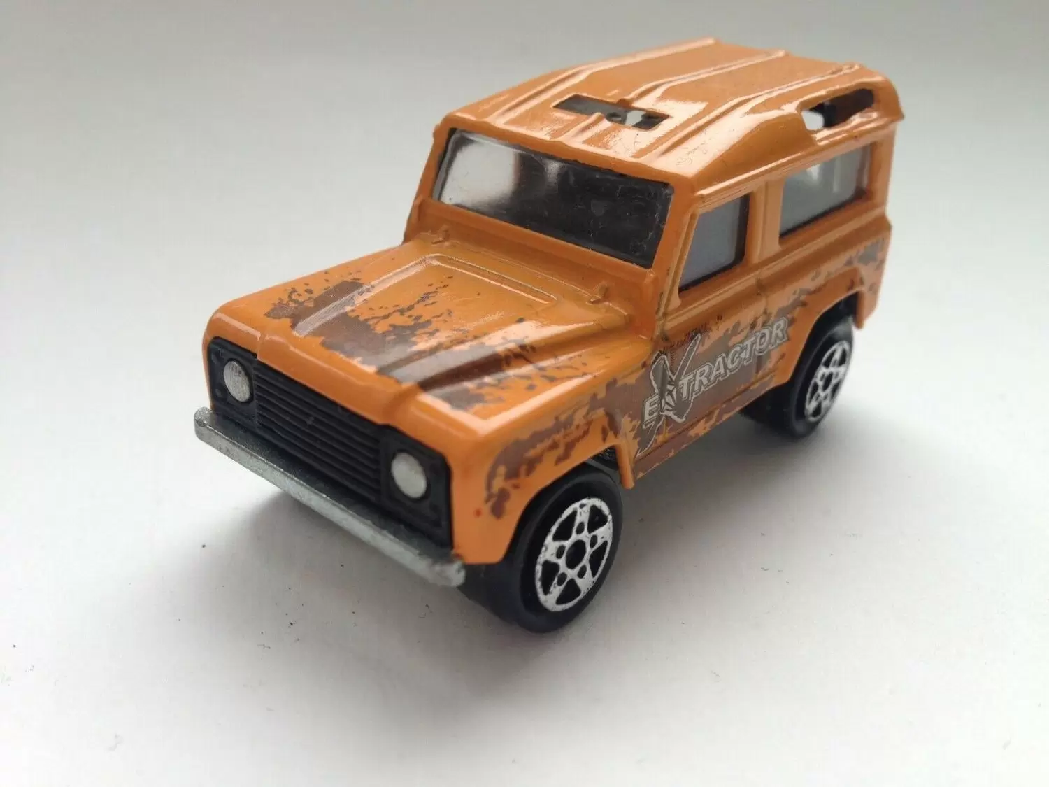 Majorette classique - Land Rover