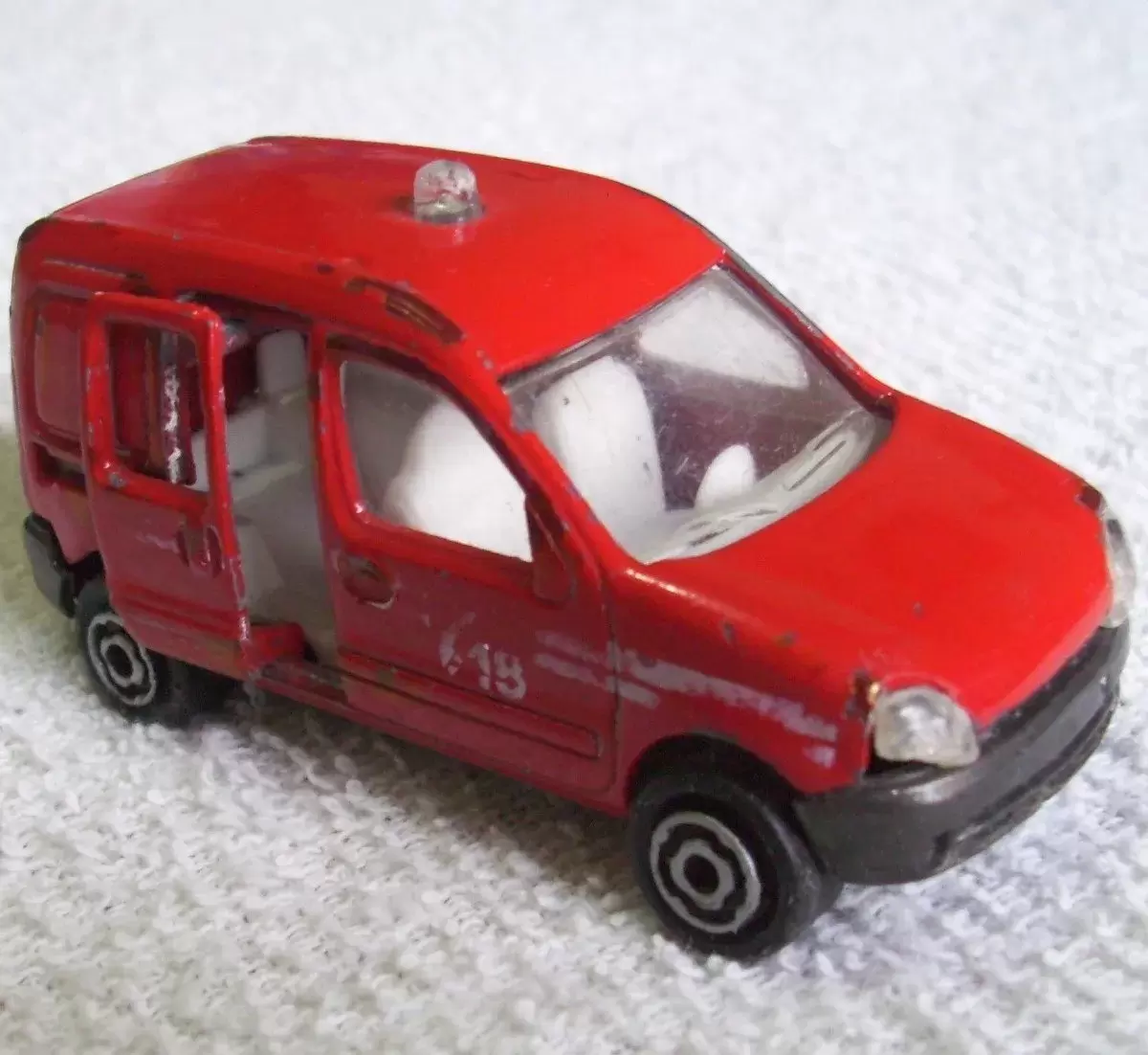 Majorette classique - Renault Kangoo