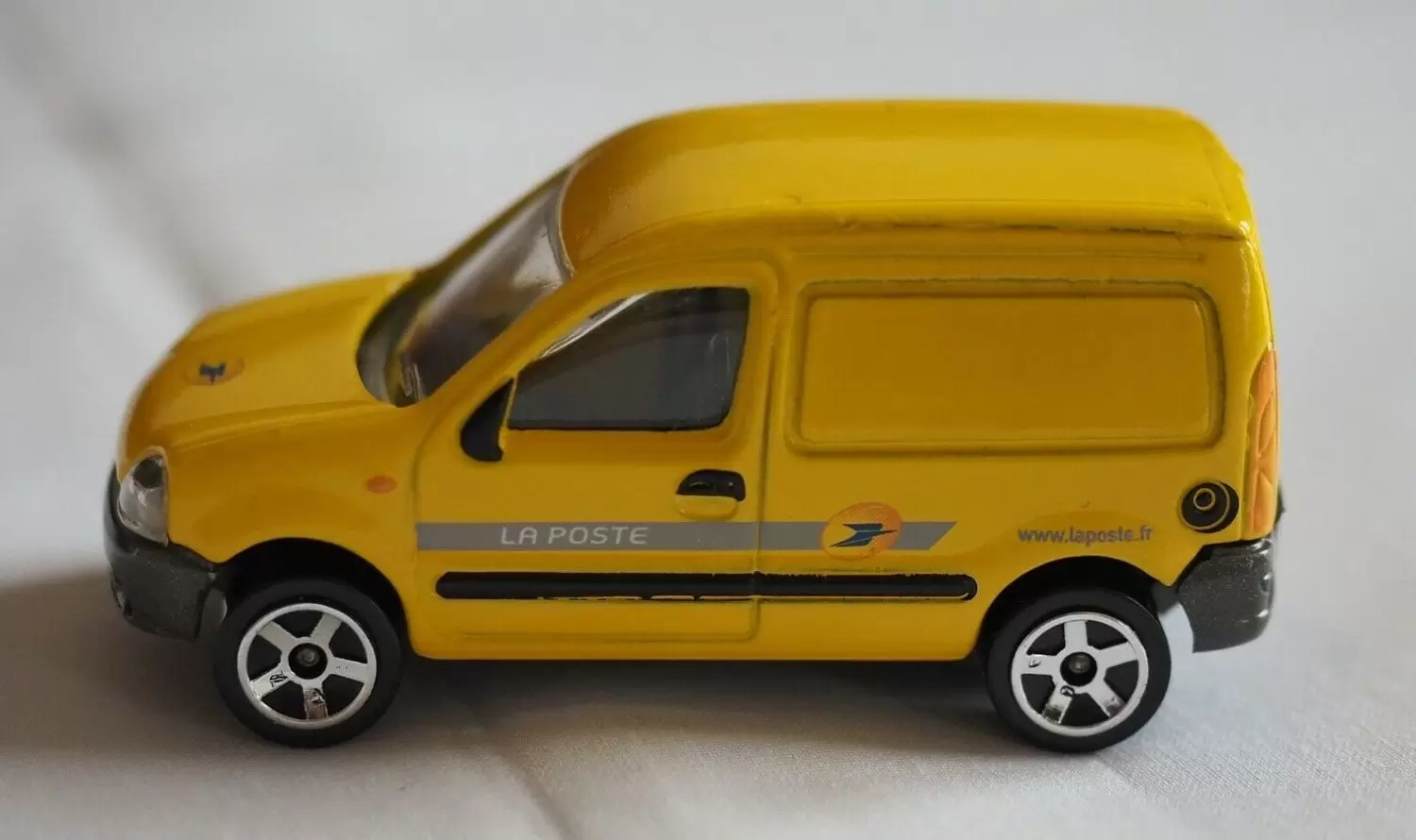 Majorette classique - Renault Kangoo