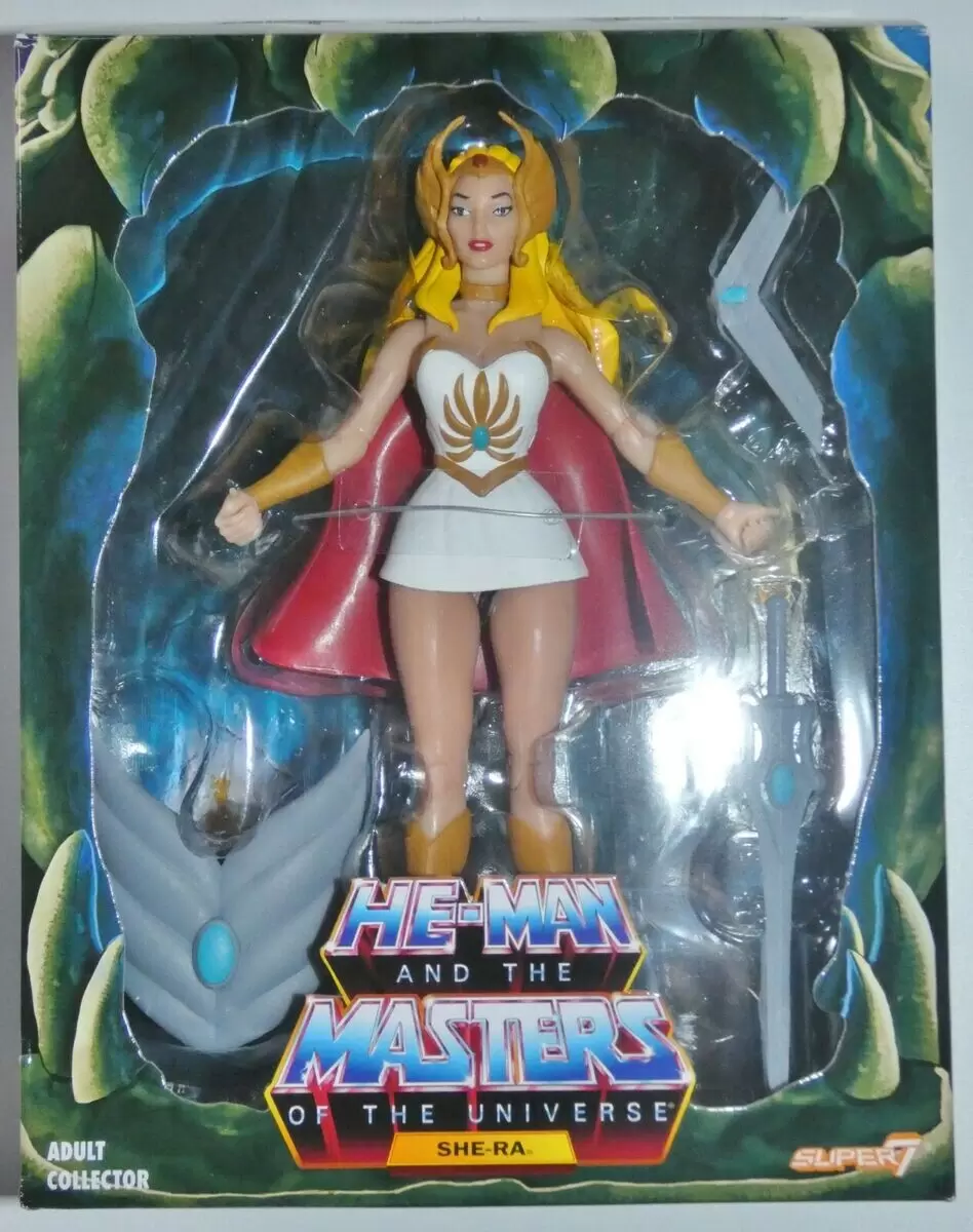 Super7 - Masters of the Universe - Club Grayskull - She-Ra