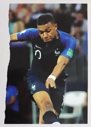 Au plus près des bleus - Intermarché - 2020 - Sur le toit du monde ! ( Kylian Mbappé )