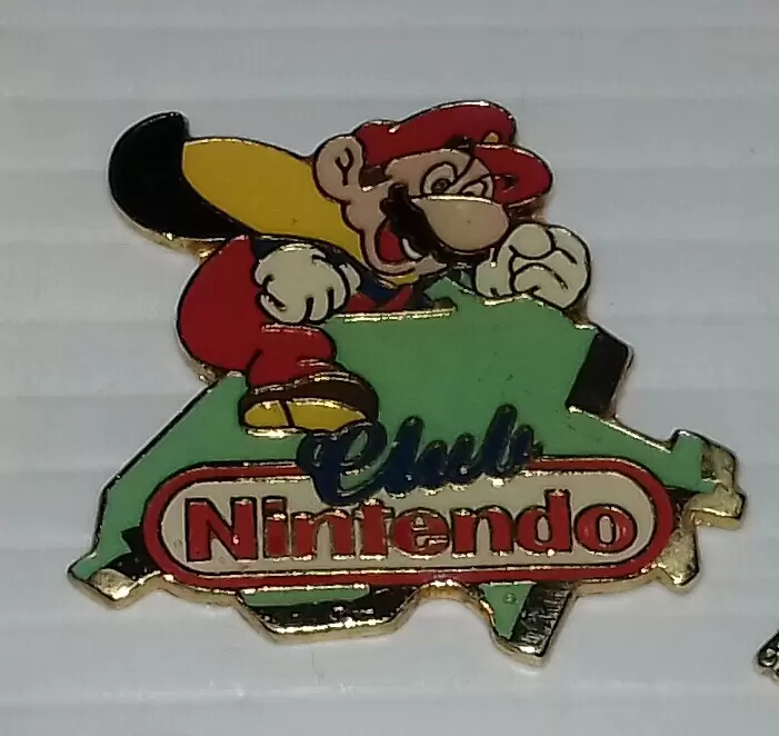 Mario/Super Mario Pins - Club Nintendo - Mario