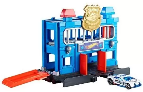 Hot Wheels - Playsets - Downtown Police Station Breakout