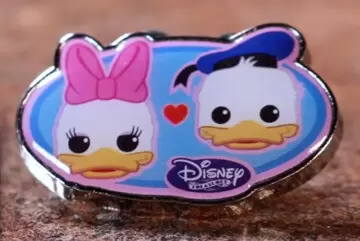 Other Funko Pin\'s - Disney - Donald & Daisy Duck