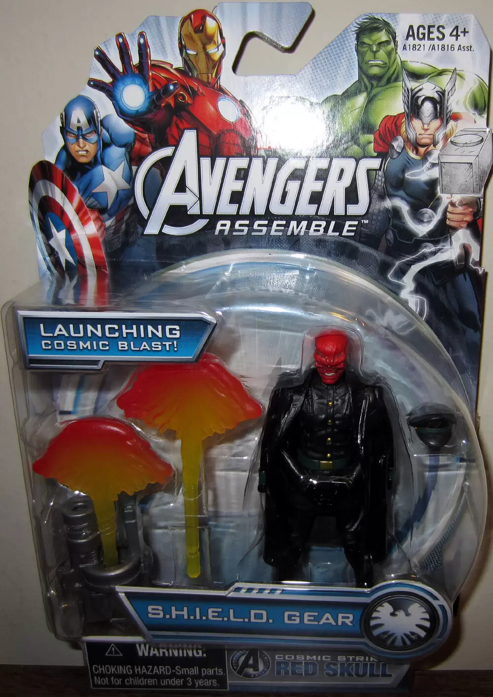 Avengers Assemble Action Figures - Cosmic Strike Red Skull