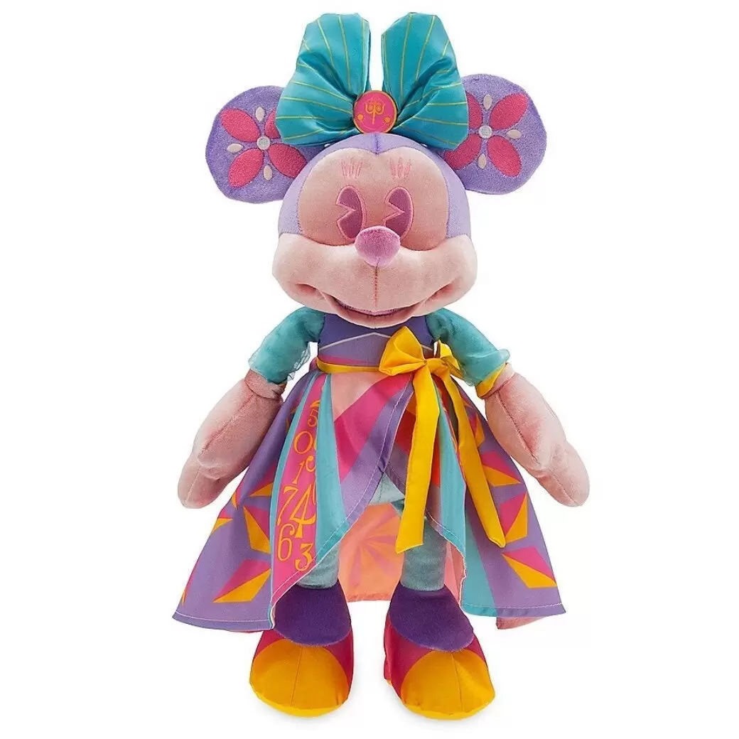 Minnie Mouse: The Main Attraction - Small World - Minnie Mouse Main Attraction