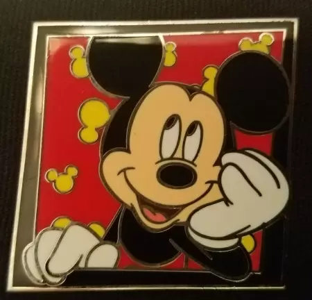 Disney Pins Open Edition - Deluxe Pin Starter Set of 8 - Mickey
