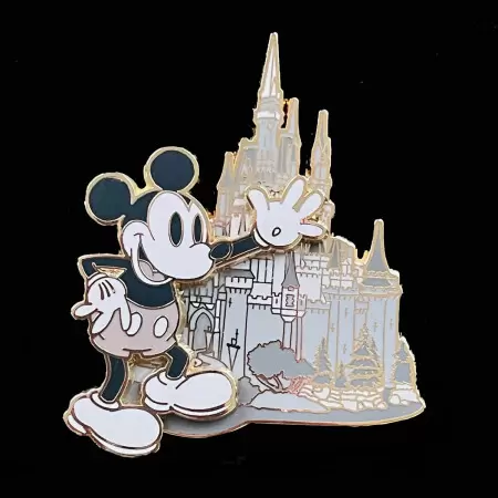 Autres Pin\'s Celebrating 20 Years - Celebrating 20 Years Pin Event - Disney World Through The Years Castle Collection Box Set - Past Mickey