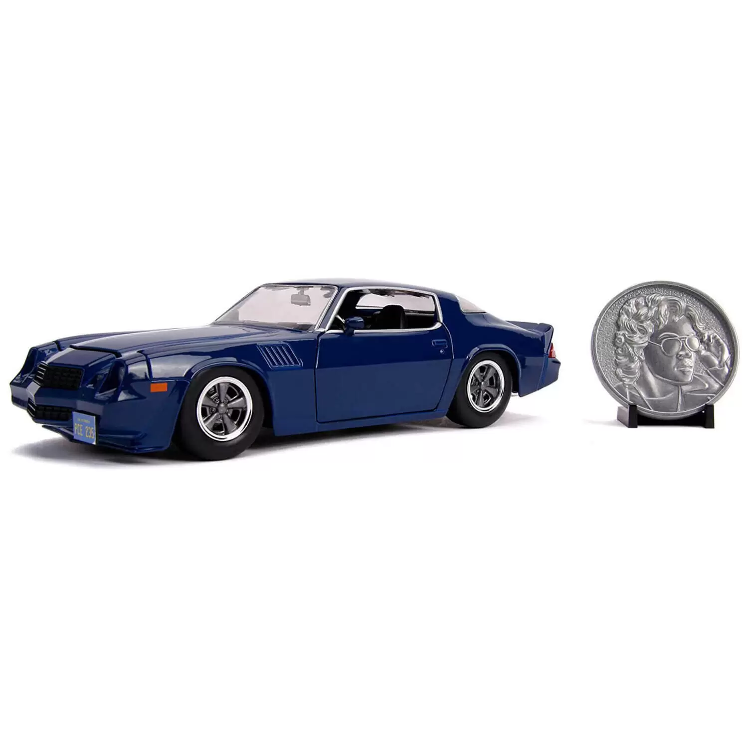 Jada Toys - Billy\'s Chevy Camaro Z28 with Collectible Coin -  Stranger Things - 1979 Chevy Camaro Z28 - 1:24