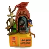 Wile E. Coyote And Roadrunner Candy Hander
