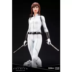 Black Widow White Costume  - Limited Edition - ARTFX Premier
