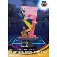 Space Jam: A New Legacy - Sylvester & Tweety & Daffy Duck