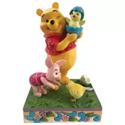 Winnie the Pooh - Easter Pooh & Piglet Figurine