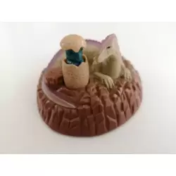 Dinosaure avec bébé dans oeuf