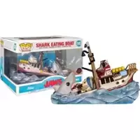 Jaws - Shark Eating Boat