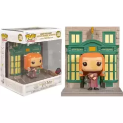 Ginny Weasley with Flourish & Blotts Diagon Alley