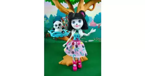 Enchantimals store prue panda