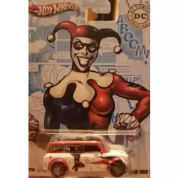 Harley Quinn '67 Austin Mini Van