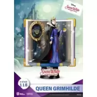 Snow White - Queen Grimhilde - Story Book