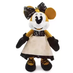 Pirates Of The Caribbean - Minnie Mouse The Main Attraction