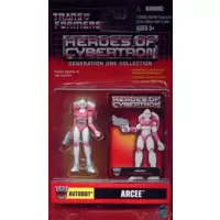 Heroes of Cybertron Autobot Arcee
