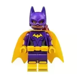 Batgirl - Yellow Cape, Dual Sided Head with Smile / Scared Pattern