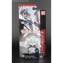 Combiner Wars Ultra Magnus Legion Class