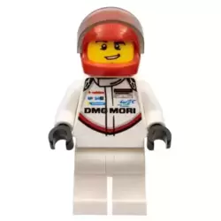 Porsche 919 Hybrid Driver - Red Helmet