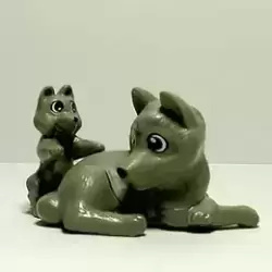 Loup et louveteau