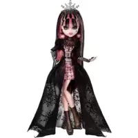 Draculaura Doll, Special Howliday Edition