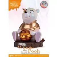 Winnie the Pooh - Master Craft Pooh Special Edition