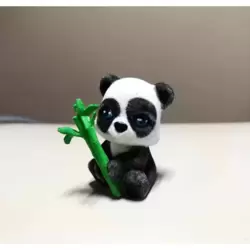 Bamboo Giant Panda