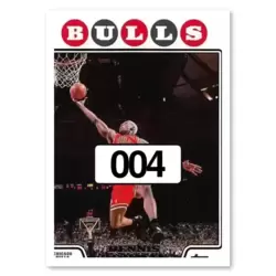 4  Luis Scola