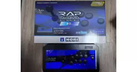 HORI Real Arcade Pro V Silent HAYABUSA (2017 model) - Arcade Stick