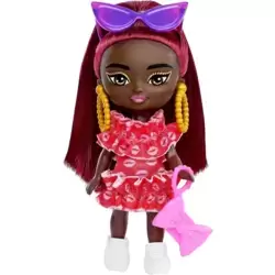 Barbie Extra Mini Minis Doll (Burgundy Hair)