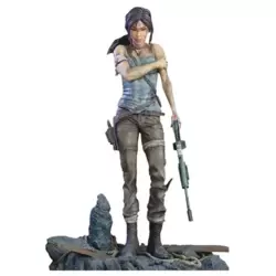 Tomb Raider: Lara Croft Survivor Statue