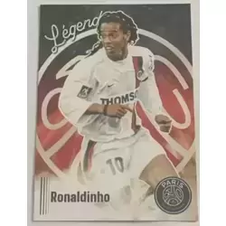 Ronaldo de Assis Moreira connu sous le pseudonyme de Ronaldinho Gaúcho ou  Ronaldinho