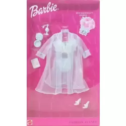 Barbie Fashion Avenue - Blue Magnolia