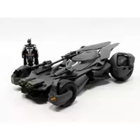 Justice League - Batmobile & Batman
