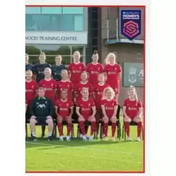 Team Photo 2/2 - Liverpool