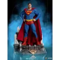 DC Comics - Superman Unleashed - Deluxe Art Scale