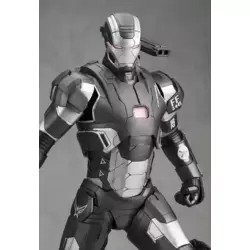 Iron Man 3 - War Machine - ARTFX