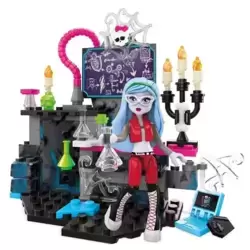 Ghoulia Yelps - Creeperific Lab